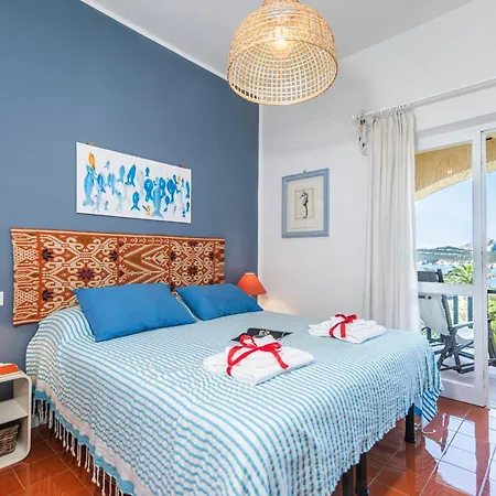 Apartment Finesta Sul Mare Capocaccia - Happy