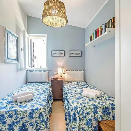 Finesta Sul Mare Capocaccia - Happy Apartman *